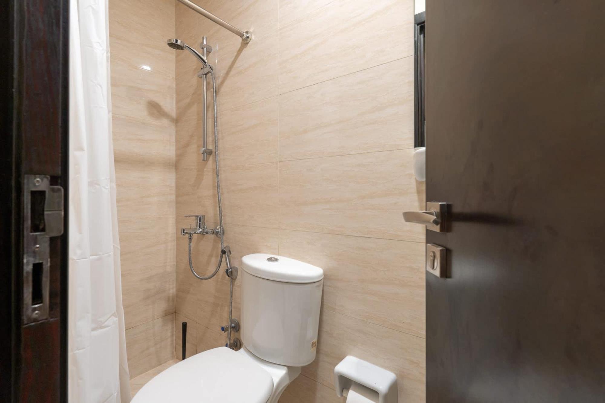 Absolutely Stunning 3 Bedroom In Downtown شقة